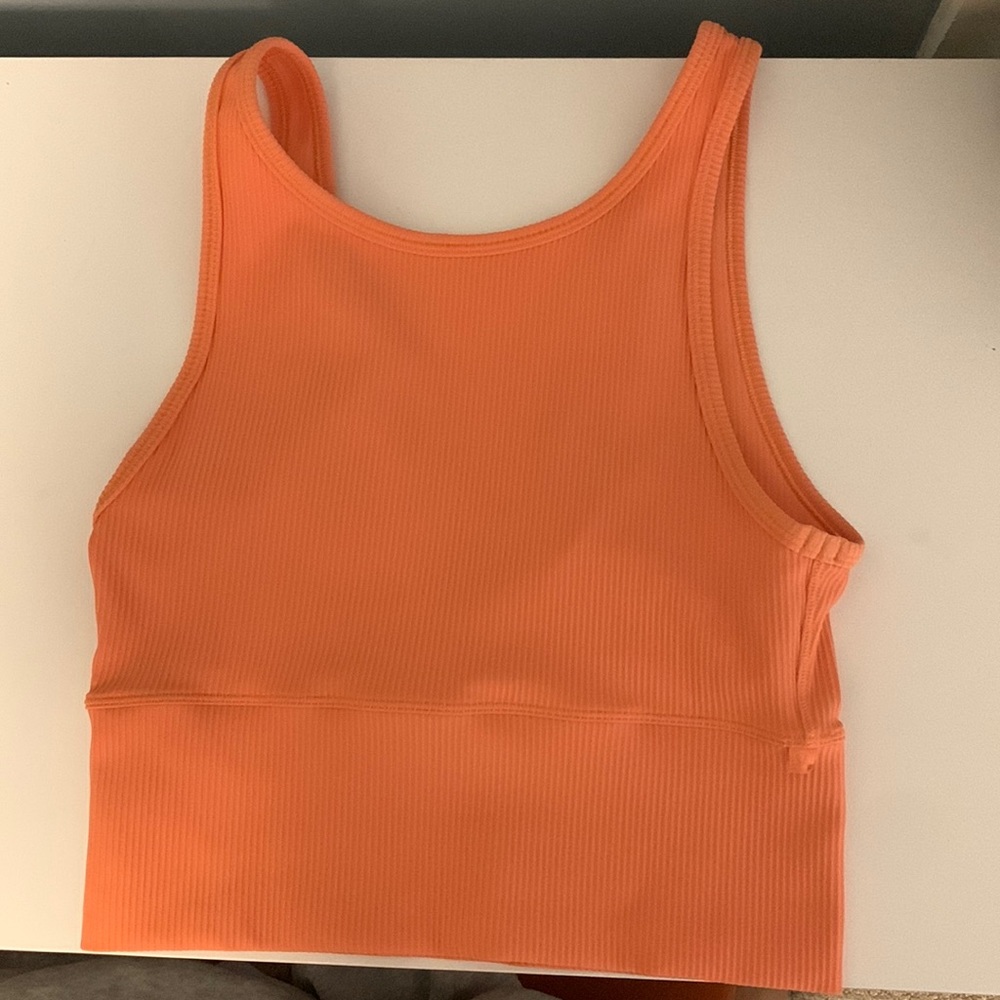 Coral lululemon power pivot tank - size 4